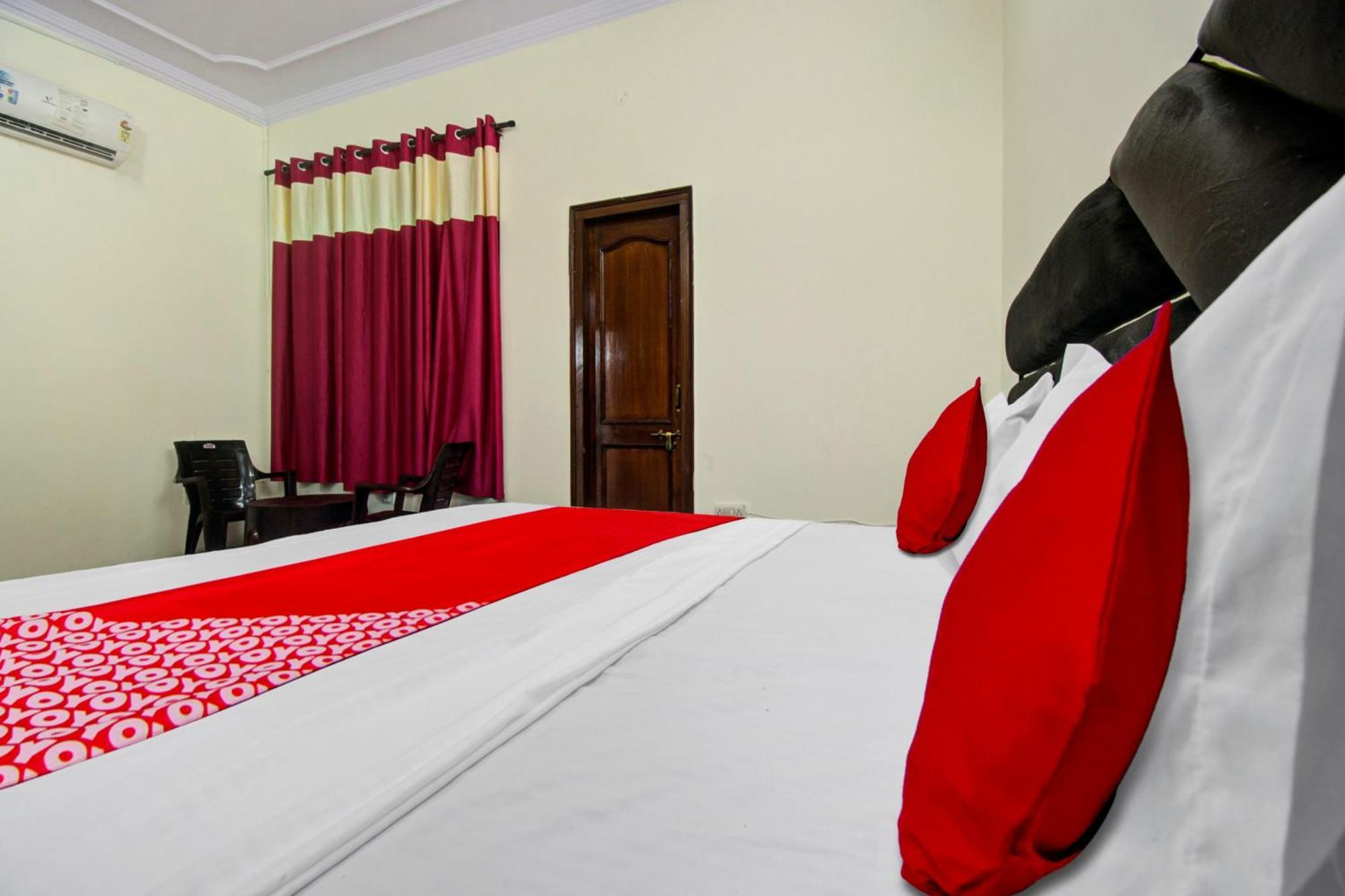 Hotel O Pink Heaven Джайпур Екстериор снимка