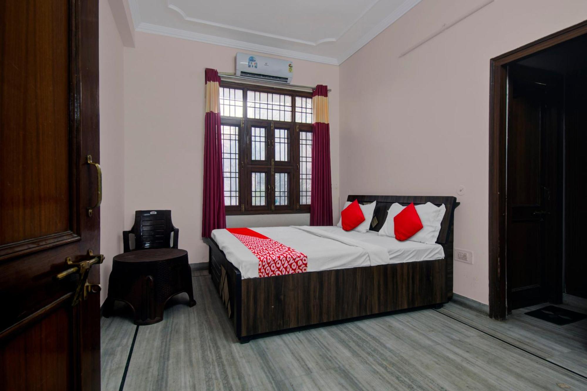 Hotel O Pink Heaven Джайпур Екстериор снимка